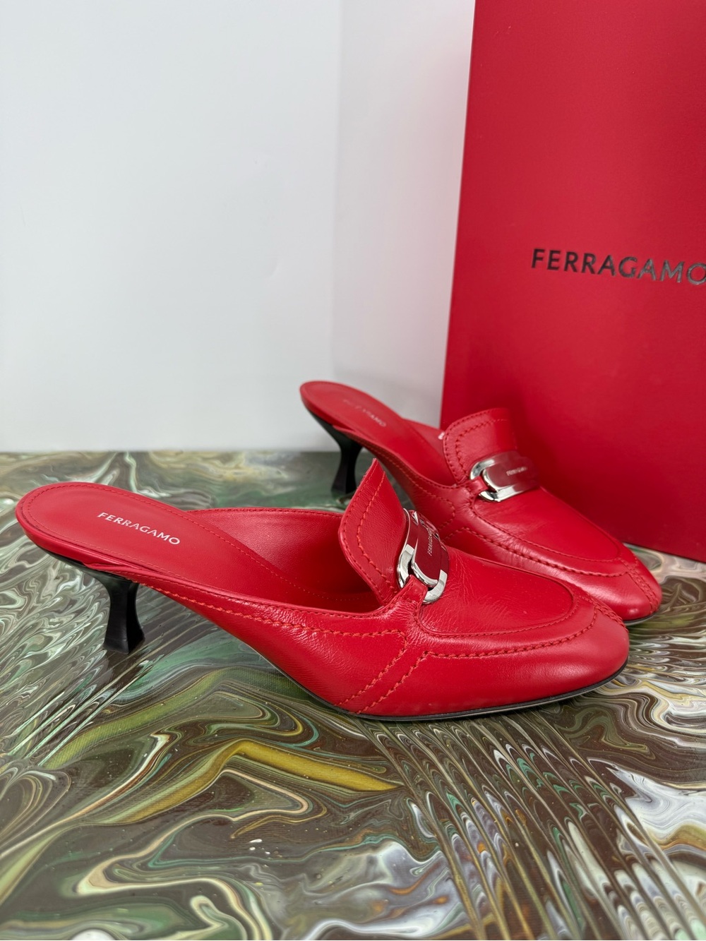Ferragamo New Vara red leather mules a 55mm kitten heel Size 8